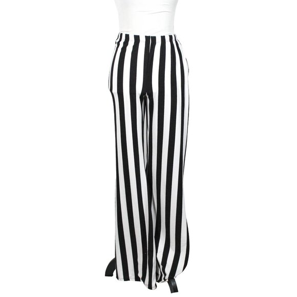 NWT Polly & Esther x Hot Topic Black & White Striped Flare Pants – Plus Size 1 - Picture 1 of 9